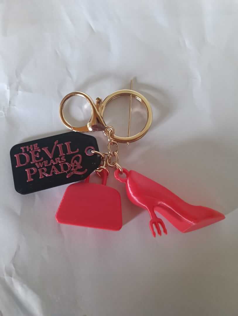Llavero el Diablo Viste a la Moda